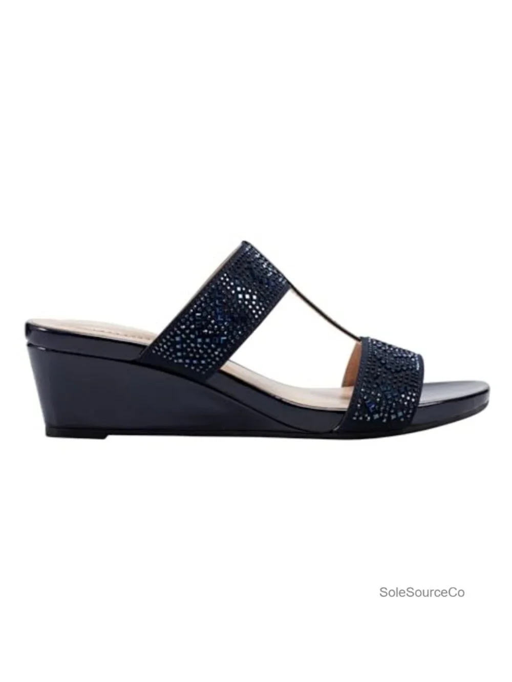 Bandolino Iluvit Women's T-Strap Wedge Sandals Faux Leather Fabric 2.17 Heel